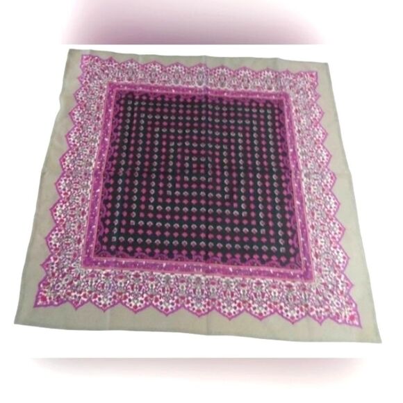 💯 Silk Scarf Hand Made Hem Square Vintage - Picture 1 of 9